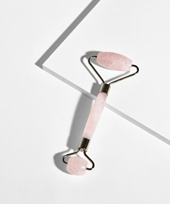 4 forskellige ansigtsruller på hvad baggrund