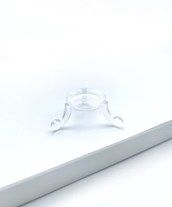 gennemsigtig løvefod stander